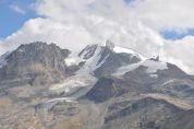 Nell'immagine scattata il 18 settembre il ghiacciaio del Gran Paradiso (foto di Demis Massoni)