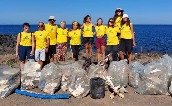 I giovani di Legambiente alla scoperta del Parco Nazionale dell'Isola di Pantelleria: successo per il campo di volontariato 'Youth 4 Planet'