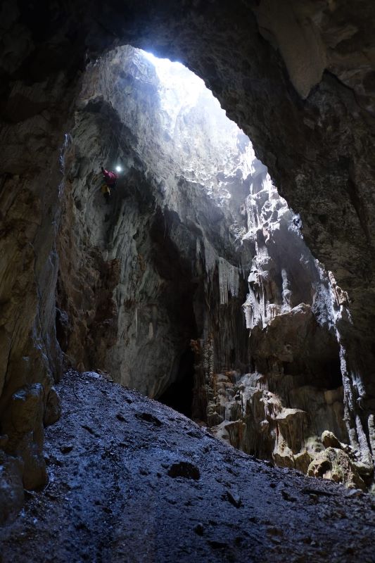 Spedizione scientifica nella Grotta di Avulit in Albania