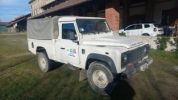 Il pick-up Defender Land Rover in vendita all'asta