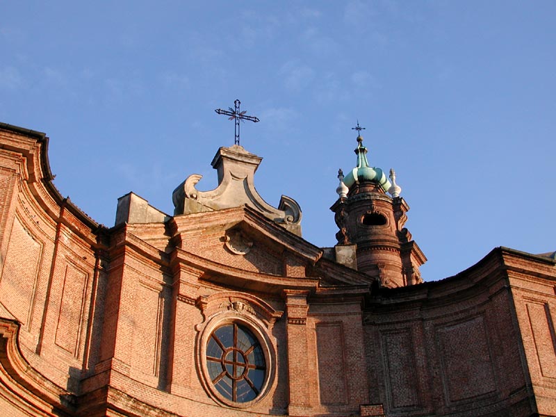 (14479)Detail of the façade of Carignano Cathedral