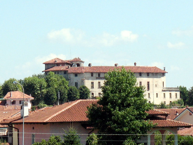Il Castello di Foglizzo visto da occidente