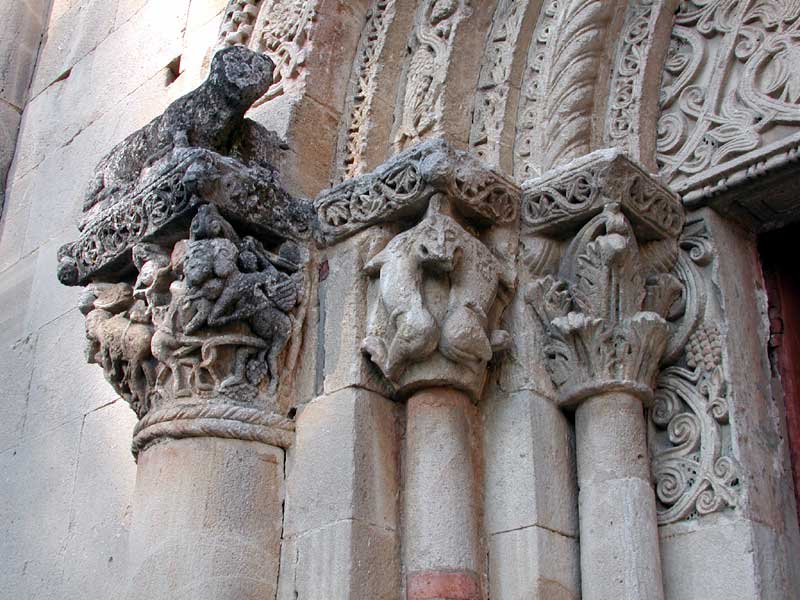Detail of the portal of Santa Fede Abbey