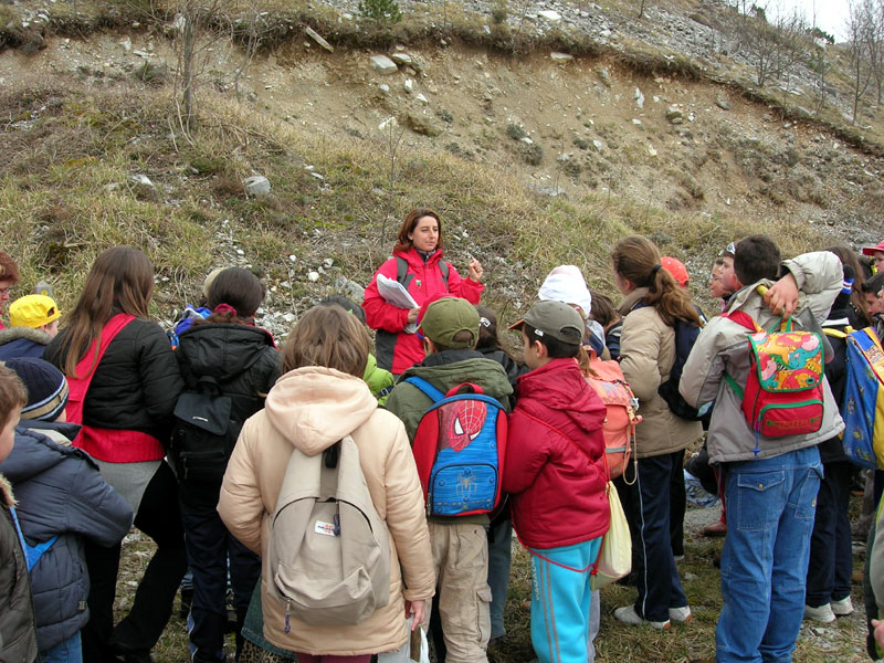 Tour Guide Service for Hiking and Environmental Activities