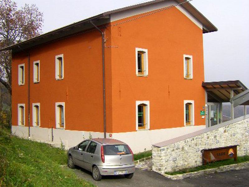 Office in Monchio delle Corti