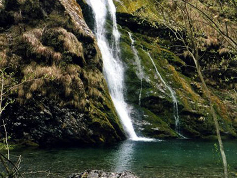 Plera Waterfall - Villa Santina