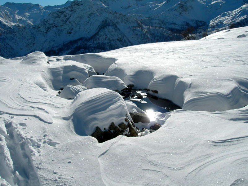 Waters in Col de La Croix in winter