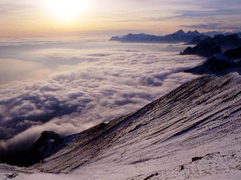 (8997)Ausblick aus dem Berg Serva