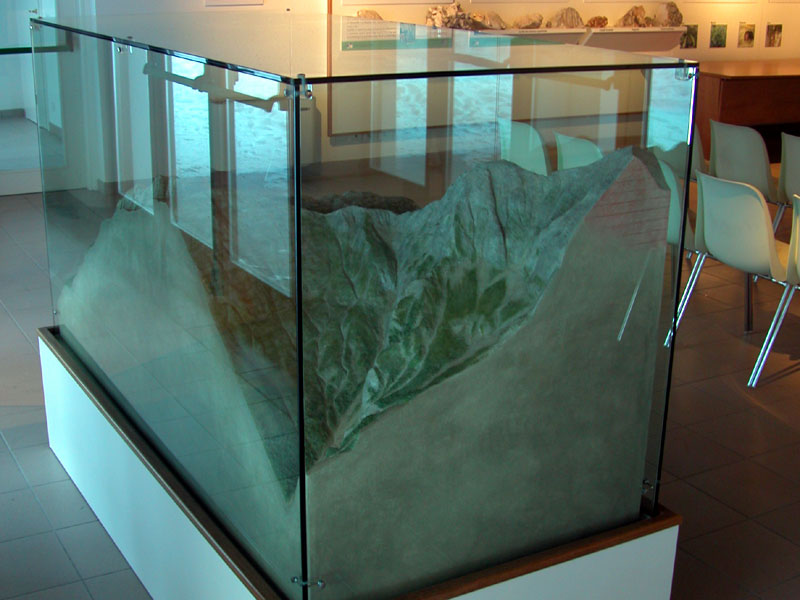Relief model at the Speleological Visitor Center