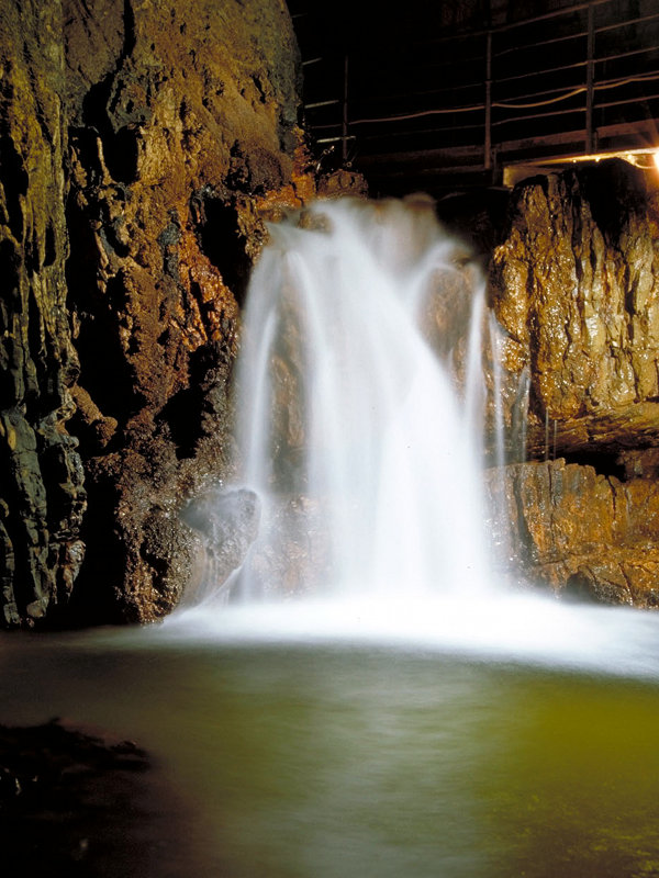 Grotte di Stiffe, cascata ramo superiore