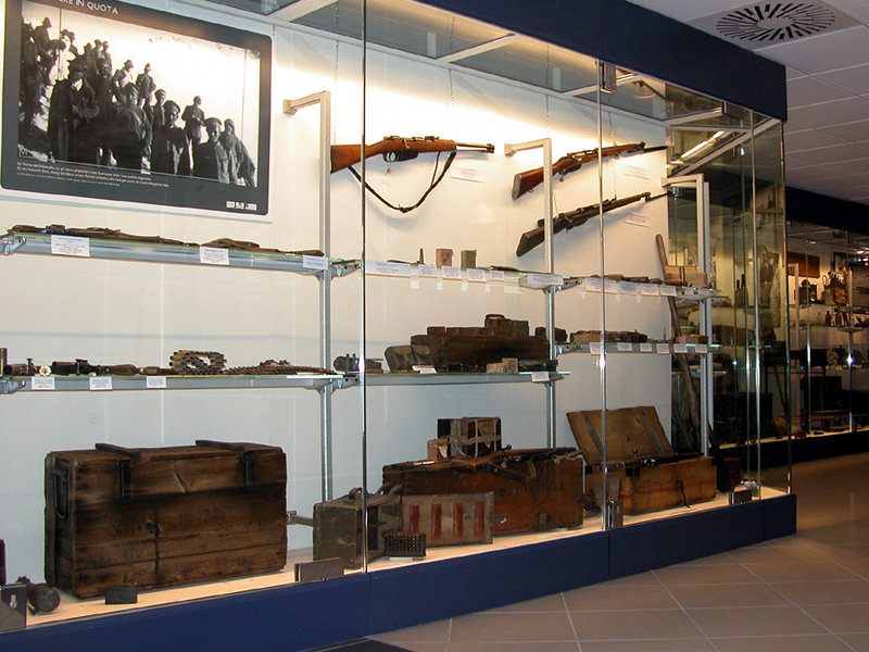(13317)Museum des Weiβen Krieges in Adamello