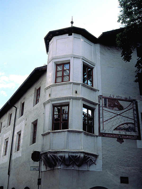 (13555)Glurns, Detail eines Hauses