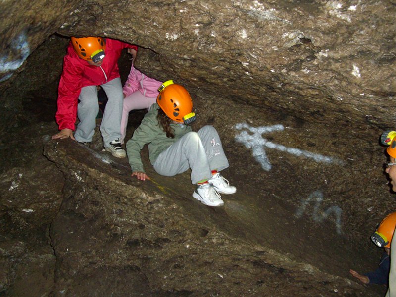 Visita speleologica alla grotta del Farneto