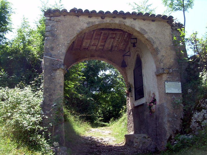 Route 692c: Bogen Santa Maria della Portella