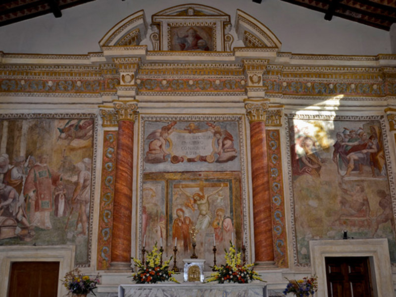 Chiesa di San Lorenzo: particolare dell'altare