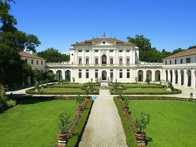 (23861)Villa Marcello