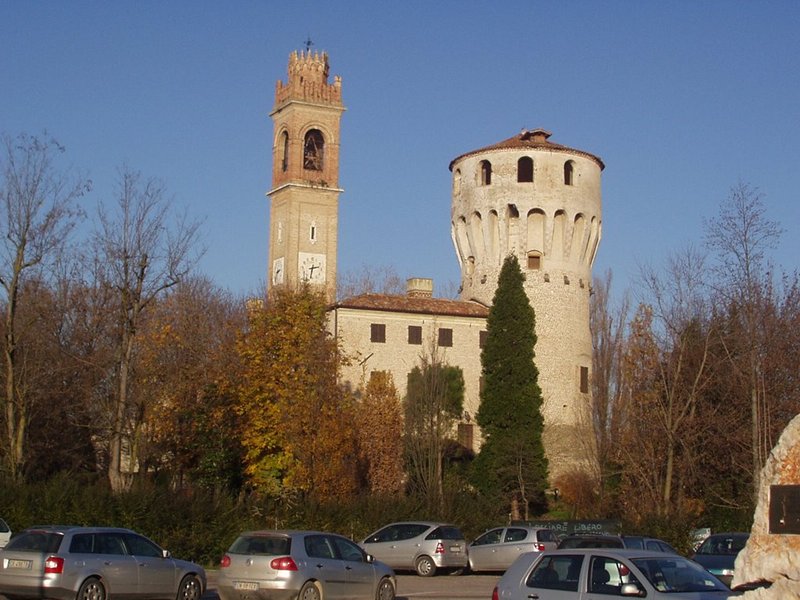 Carrarese-Turm