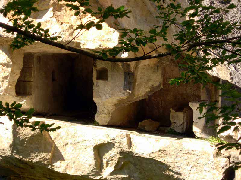 Grotta di San Giovanni Hermitage (Orfento Valley)