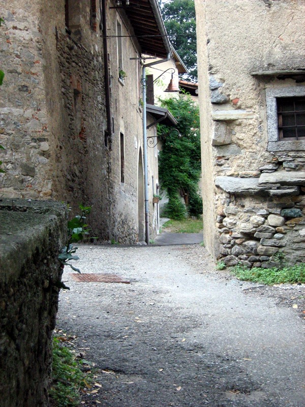 Sentiero 17/317: Cocquio Trevisago - Forte di Orino