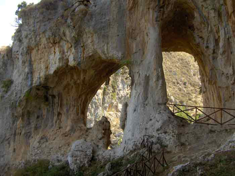 Grattara Cave