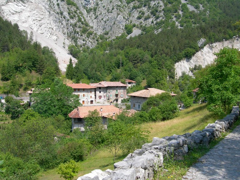 The picturesque village of Deggia