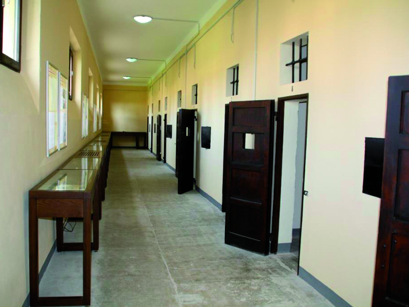 I corridoi delle celle carcerarie