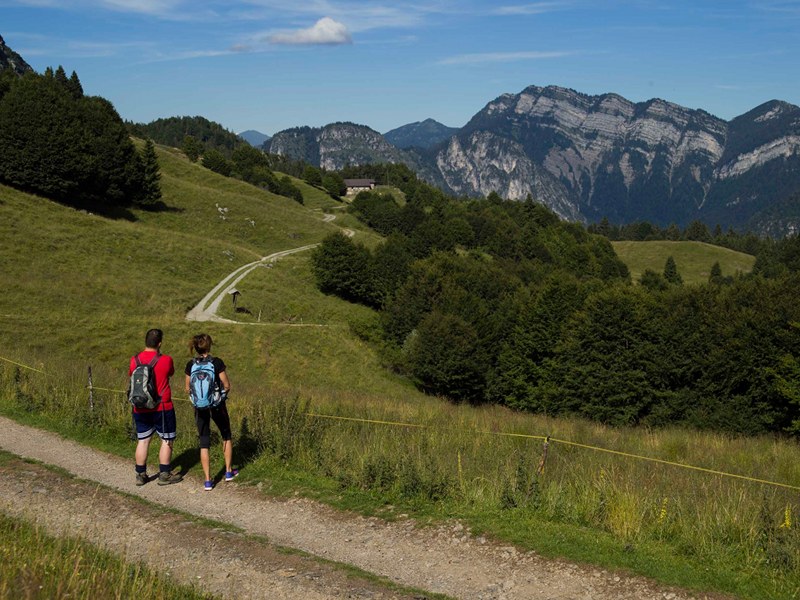 Cima Tombea dall&#39;Alpo: Trekking nella Biosfera Unesco
