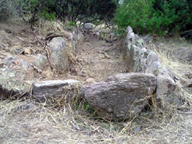 Giants' Tomb - Pirelca