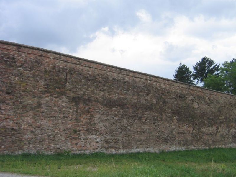Mura, Bozzolo