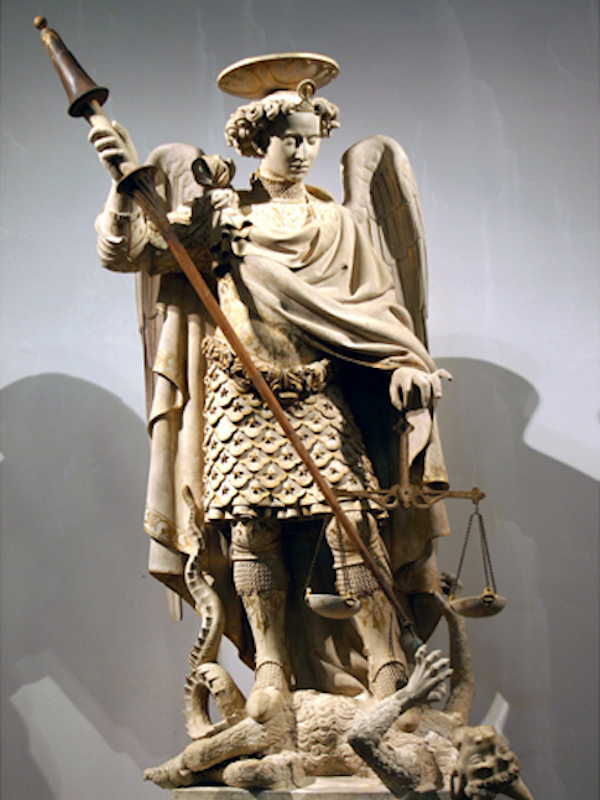 Statue de l'Archange Saint Michel