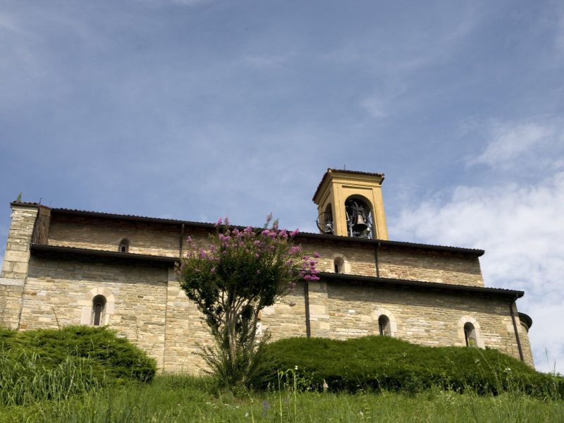 (44950)Chiesa dei Santi Colombano e Gottardo