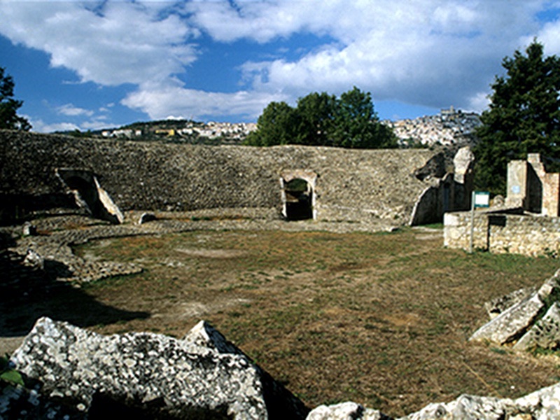 Le théâtre romain de Grumentum