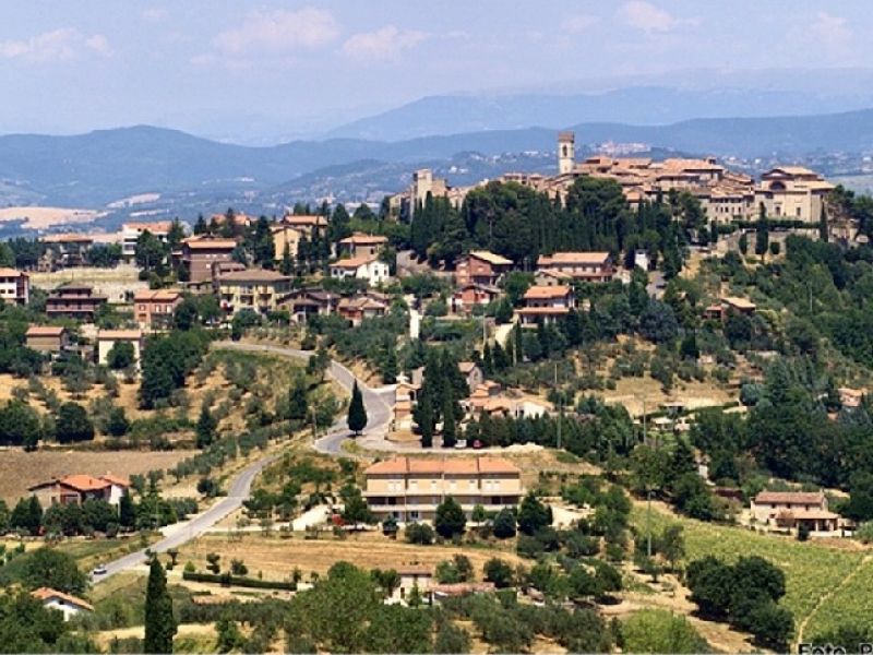 Panorama von Montecastello di Vibio