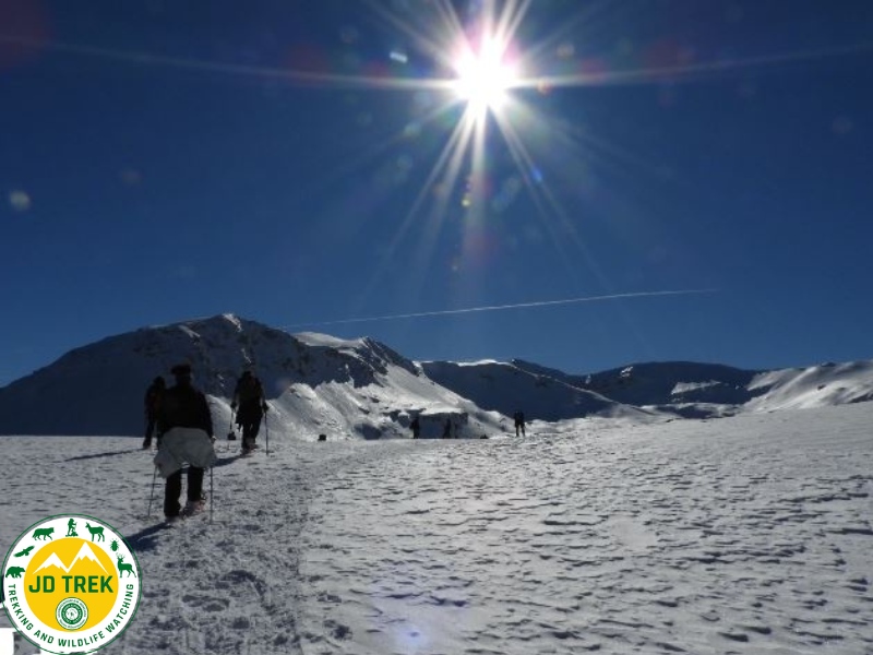 Beyond the Lago Vivo: Snowshoeing in Valle Lunga