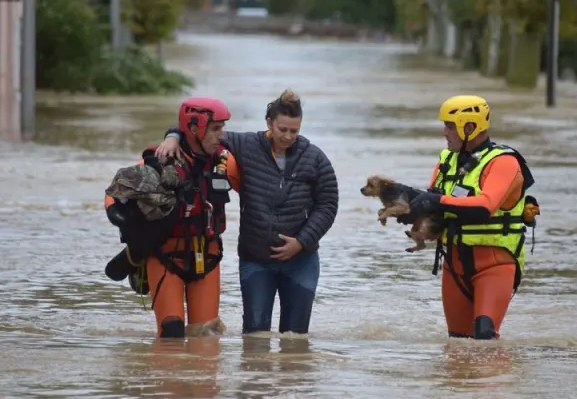 Alluvioni: ecco cosa fanno i Comuni italiani per restare a galla 