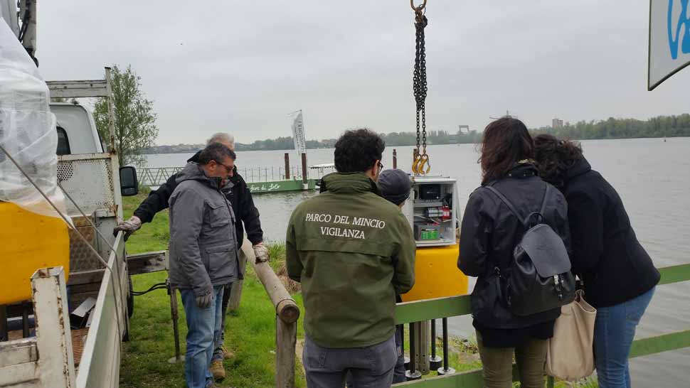 Profiling buoys to analyse the river's health and manage problems
