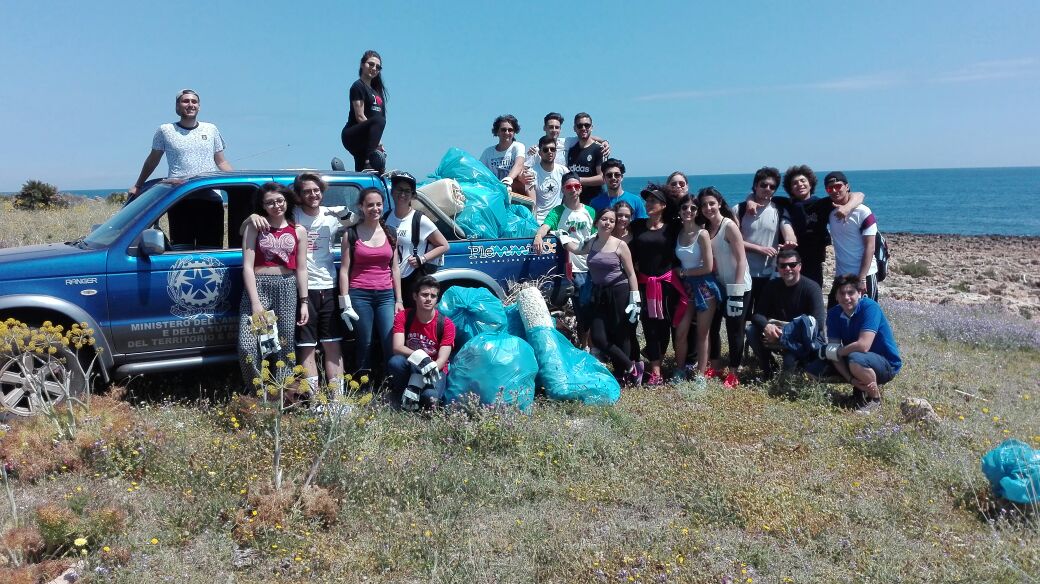 Giornata ecologica alla Pillirina con gli studenti del Gargallo