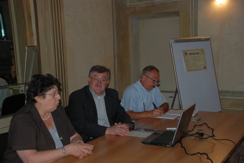 Durante la conferenza stampa: il sindaco di Borgosesia Alice Freschi, il Presidente del Parco Pierleonardo Zaccheo e il direttore Tullio Bagnati