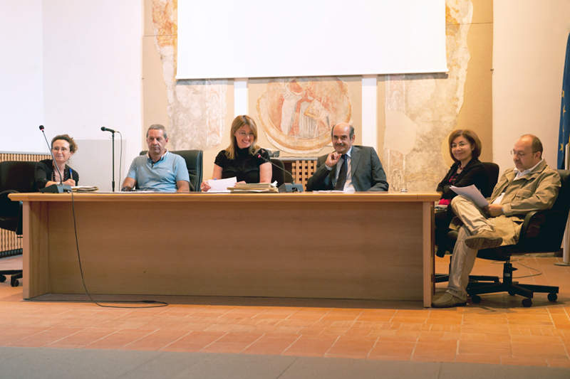 Da sinistra: Rosa Spampinato, Ettore Foti, Marisa Mazzaglia, Gaetano Aprile, Agata Puglisi, Pippo Gumina
