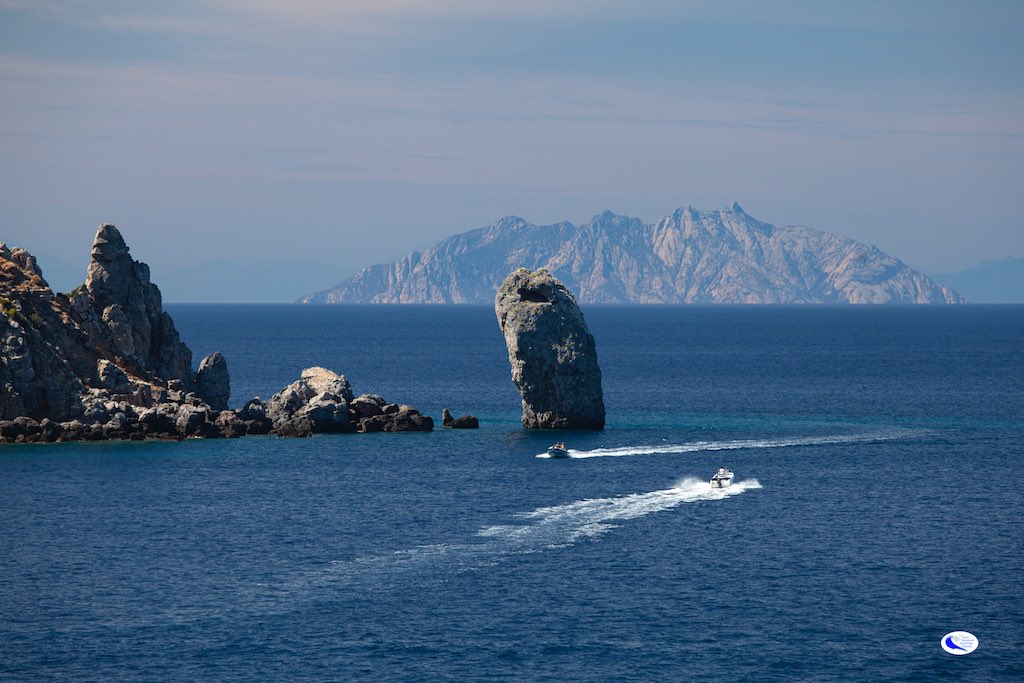 Preservare l'Arcipelago Toscano: firmato il Piano operativo tra il PNAT e il Reparto Carabinieri Parco Nazionale Arcipelago Toscano