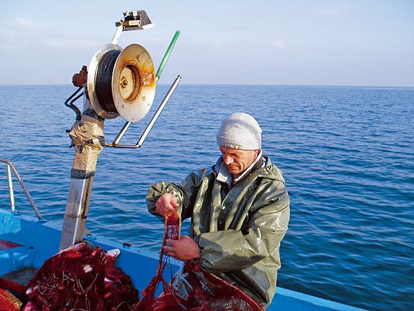 Fantastico secondo posto per i Pescatori di Torre Guaceto al Personaggio Ambiente Italia 2011 - Vincitore Domenico Finiguerra