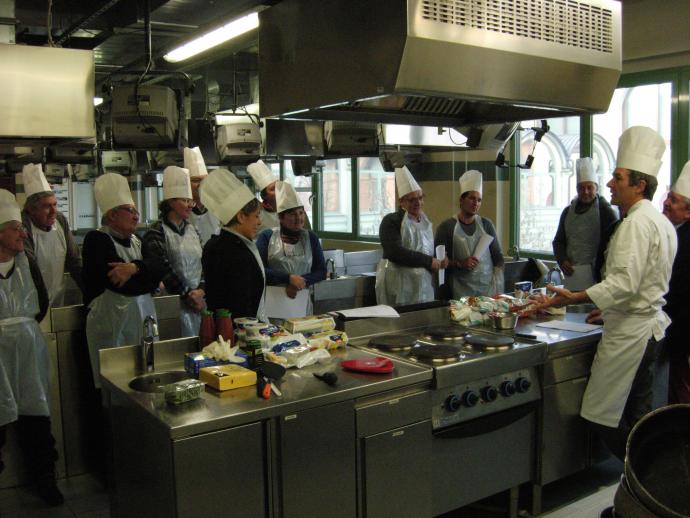 Gli operatori del Parco Nazionale Gran Paradiso a lezione di cucina contro le intolleranze alimentari