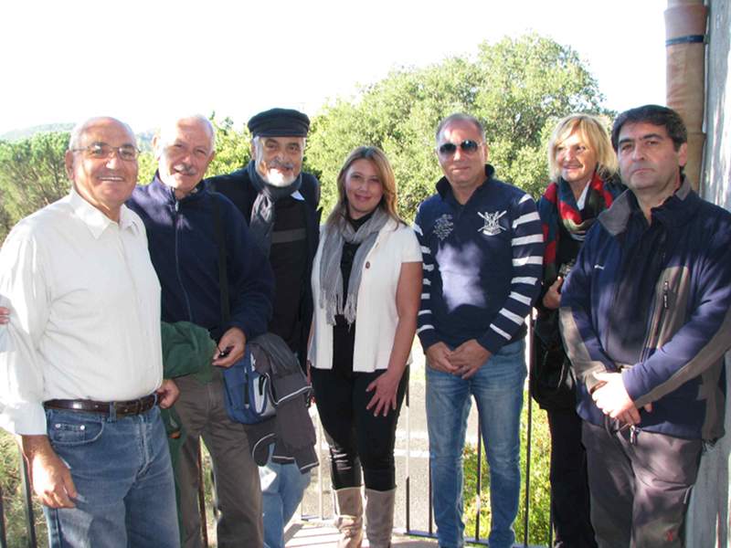 Serge Latouche al Parco dell'Etna, a sinistra della presidente Mazzaglia (al centro)