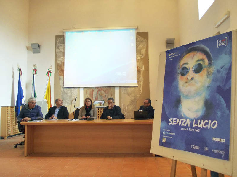Parco Etna: presentato il film 'Senza Lucio' di Mario Sesti