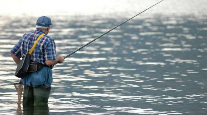 Dal 4 maggio riparte la pesca sportiva nelle acque interne, comprese quelle in area Parco Delta Po