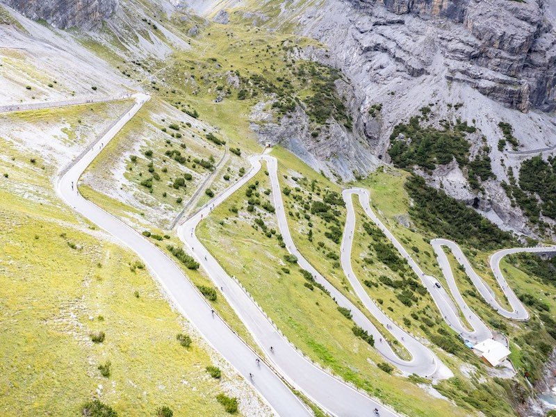 Enjoy Stelvio National Park 2021: le due ruote alla 'conquista' dei passi alpini