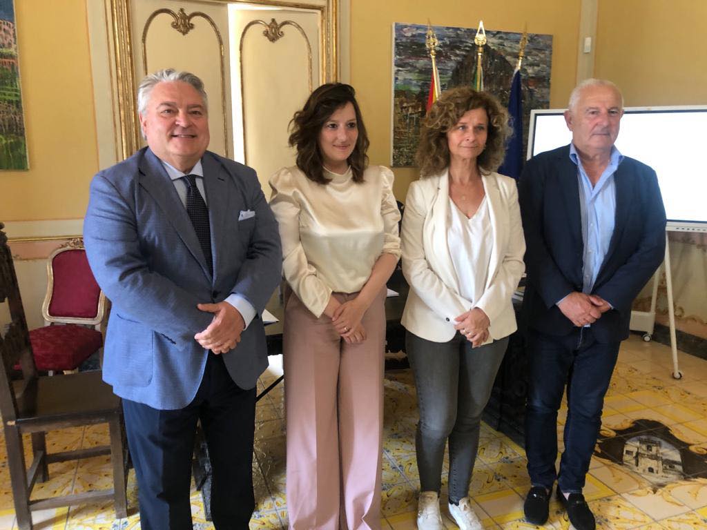ELENA PAGANA Assessore al Territorio Ambiente a Palazzo Pucci Martinez in occasione della visita dei rappresentanti della collettività Corsica.