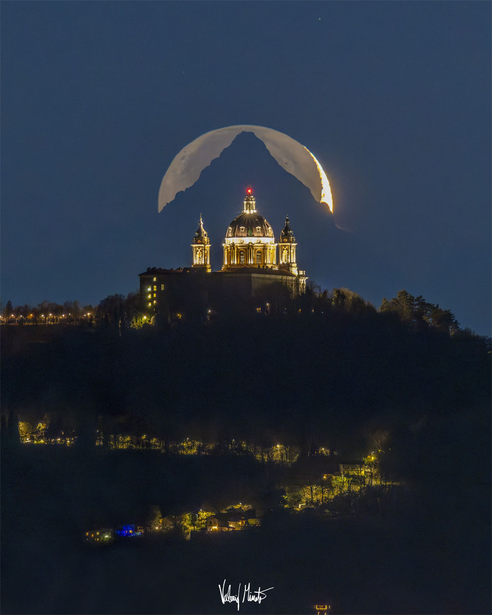 Cathedral, Mountain, Moon (Image Credit & Copyright: Valerio Minato)