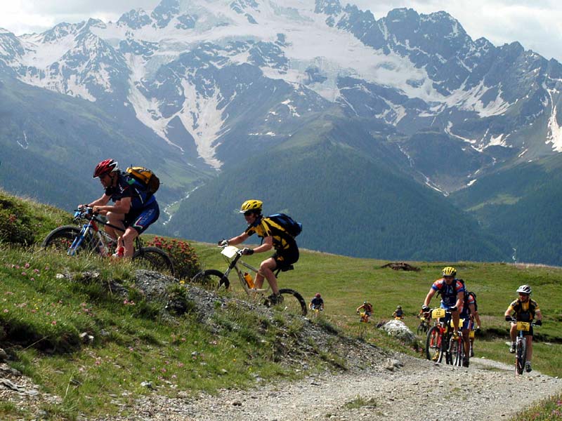Punto Informativo e Noleggio Mountain Bike a Cancano Valdidentro (SO)