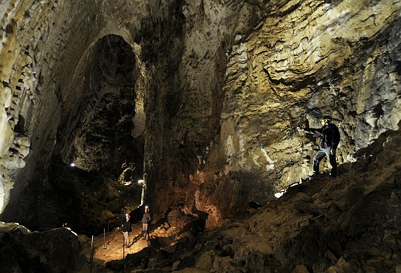 Escursioni nella Grotta di Monte Cucco